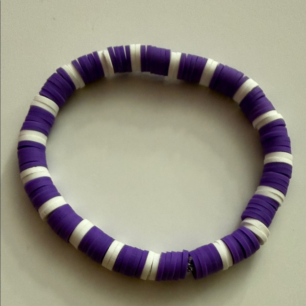 ‼️5/$25‼️ Vibrant Purple and White Bracelet